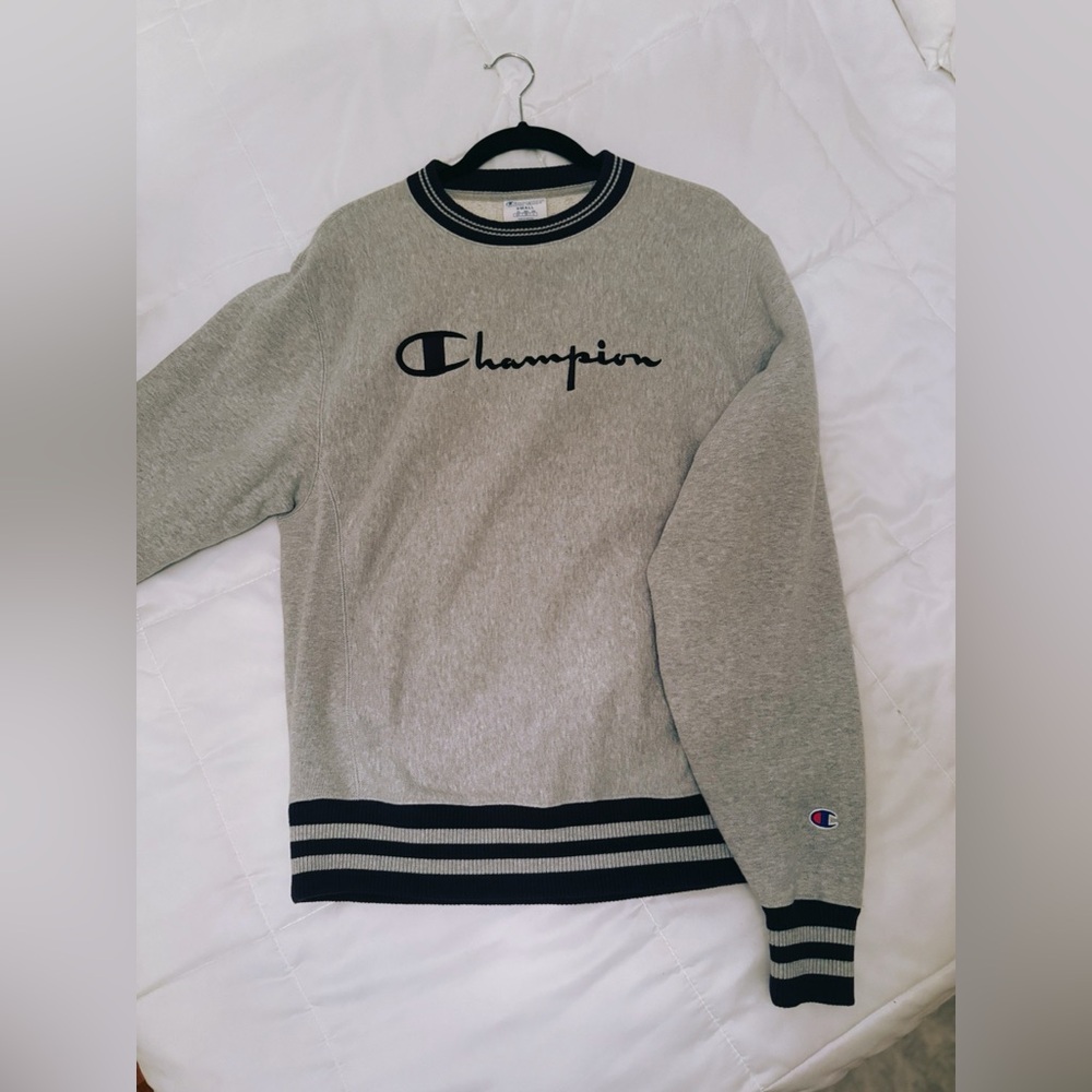 Vintage Champion Grey Crewneck Sweatshirt